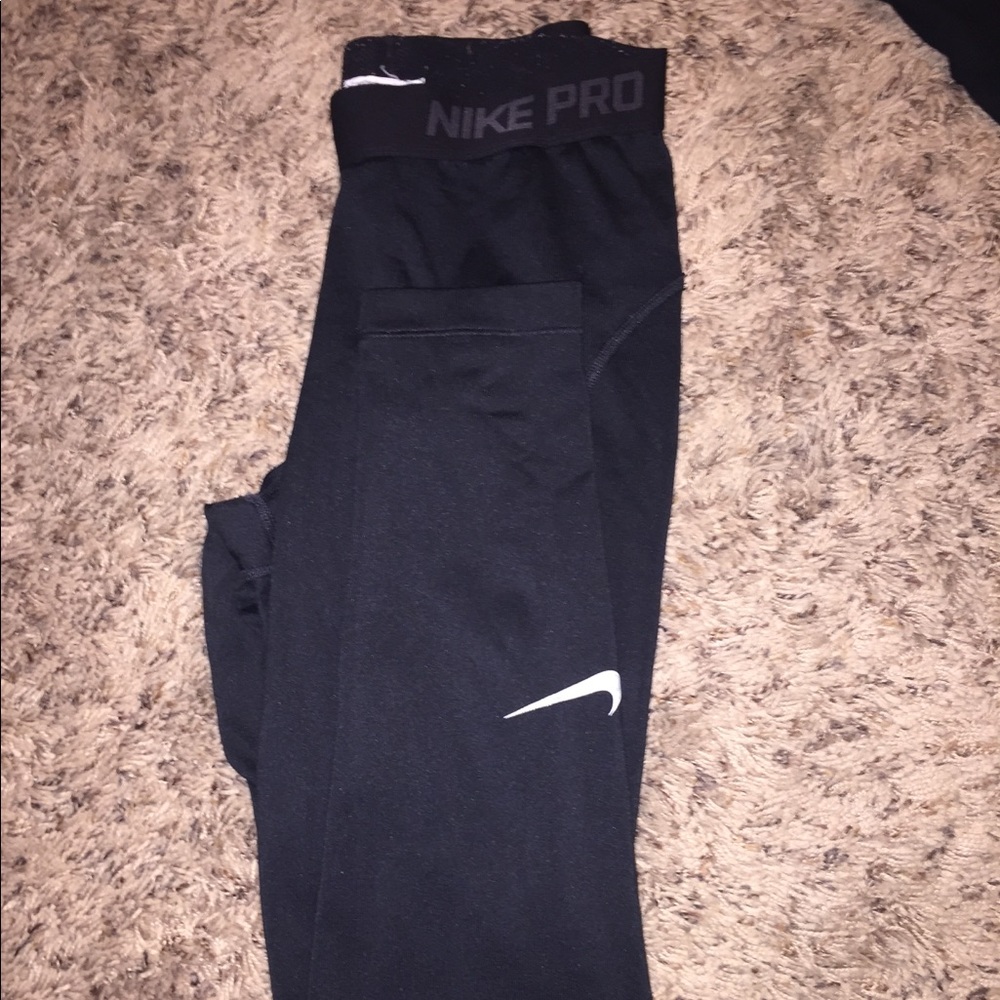 Nike pro heat gear leggings